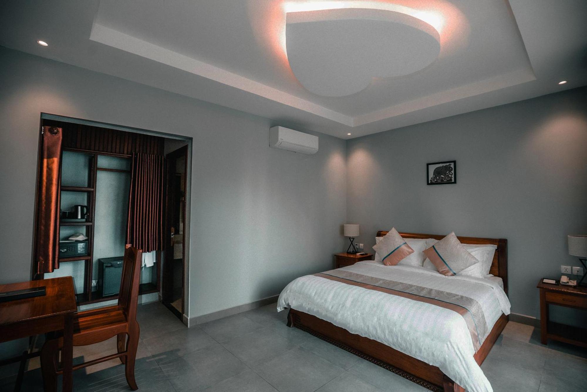 Sokchea Kampot Hotel Zewnętrze zdjęcie